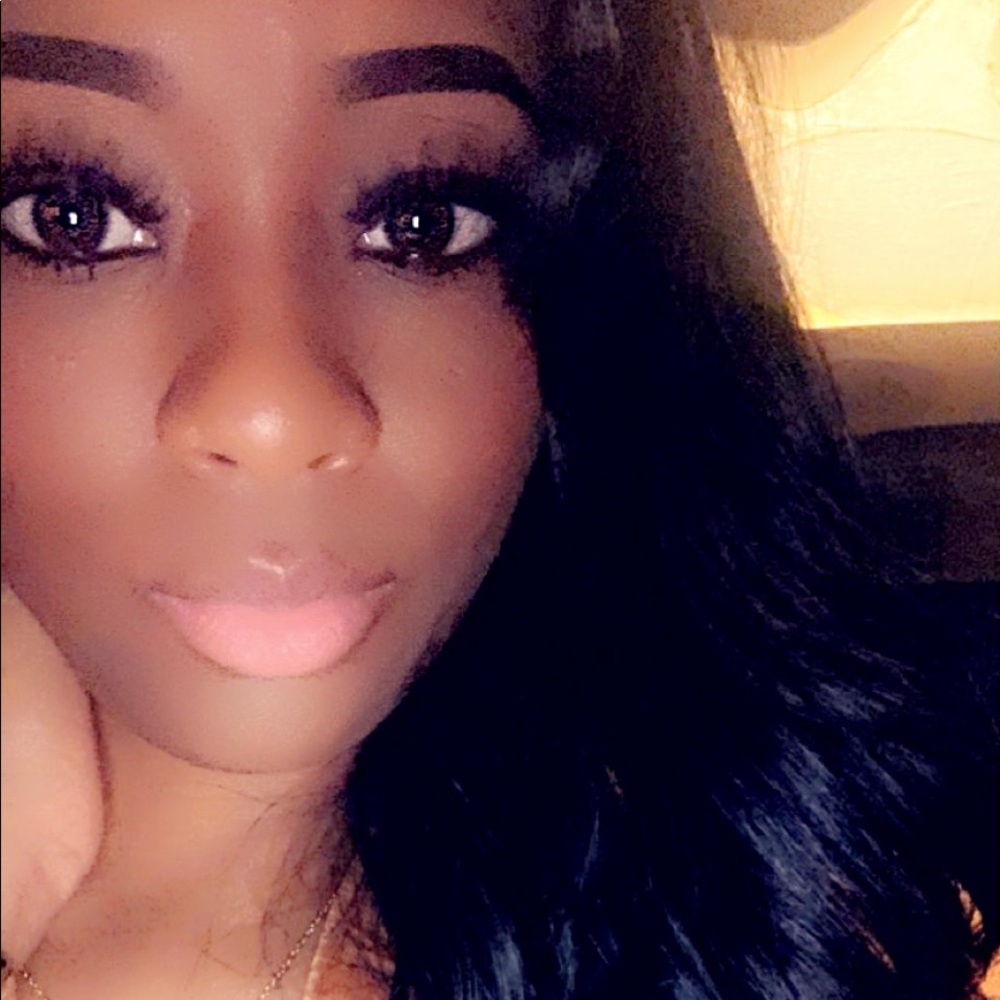 Meet your Posher, Trina